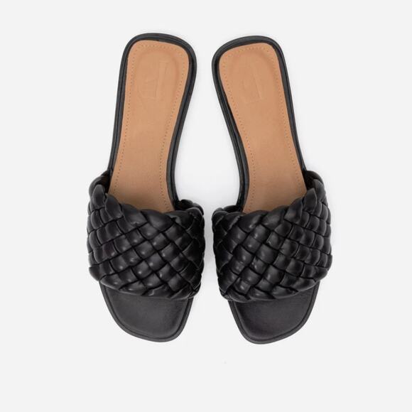 Tuckernuck NWOB flattered minou leather black woven sandals flats beach summer - Picture 1 of 10